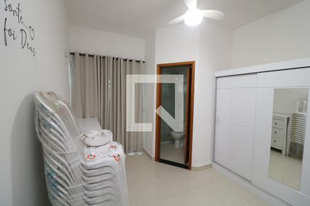 Casa à venda com 160m², 3 quartos e 2 vagasSuite