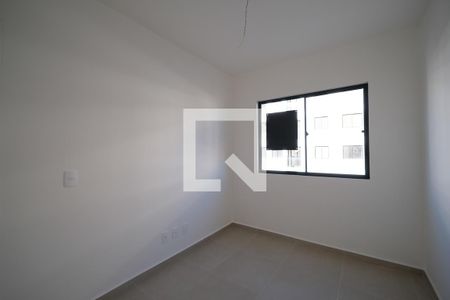 Quarto 2 de apartamento para alugar com 2 quartos, 45m² em Parque da Fonte, São José dos Pinhais