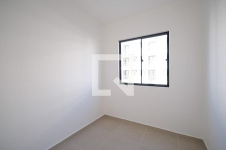 Quarto 1 de apartamento para alugar com 2 quartos, 45m² em Parque da Fonte, São José dos Pinhais