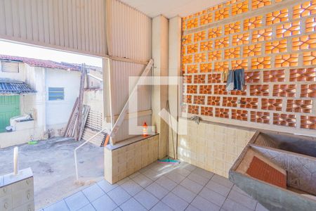 Casa à venda com 325m², 3 quartos e 1 vagaÁrea de Serviço