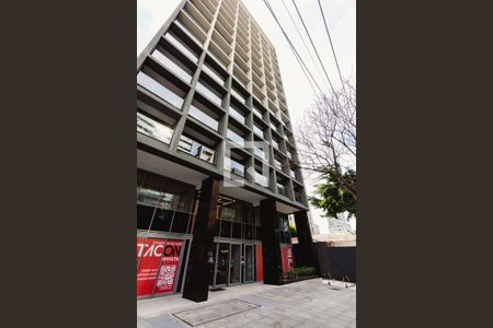 Studio para alugar com 30m², 1 quarto e 1 vaga Studio para alugar com 30m², 1 quarto e 1 vagaFachada
