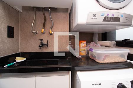 Apartamento à venda com 70m², 2 quartos e 1 vagaÁrea de Serviço