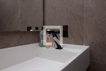 Apartamento à venda com 70m², 2 quartos e 1 vagaBanheiro Suíte