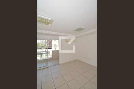 Sala de apartamento para alugar com 3 quartos, 87m² em Vila Valqueire, Rio de Janeiro