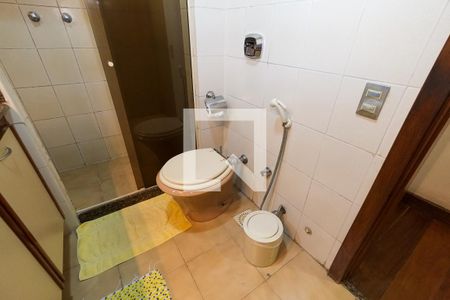 Apartamento à venda com 302m², 3 quartos e 2 vagasBanheiro Corredor