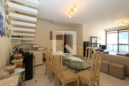 Apartamento à venda com 302m², 3 quartos e 2 vagasSala de Jantar