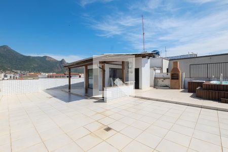 Apartamento à venda com 302m², 3 quartos e 2 vagasPiscina