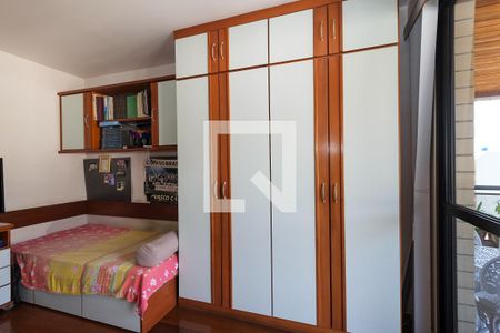 Apartamento à venda com 302m², 3 quartos e 2 vagasQuarto 1