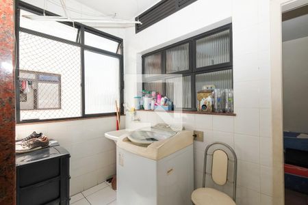 Apartamento à venda com 302m², 3 quartos e 2 vagasÁrea de Serviço