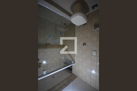 Casa de condomínio para alugar com 180m², 3 quartos e sem vagaBanheiro 2