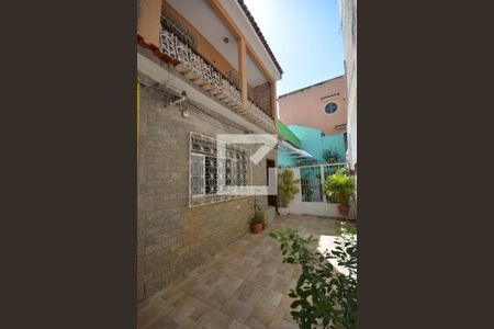 Casa de condomínio para alugar com 180m², 3 quartos e sem vagaFachada