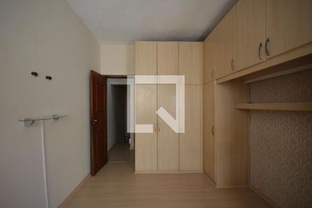 Casa de condomínio para alugar com 180m², 3 quartos e sem vagaQuarto 2