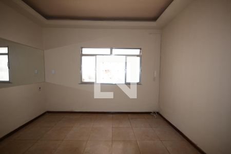 Sala de casa de condomínio para alugar com 3 quartos, 180m² em Vicente de Carvalho, Rio de Janeiro