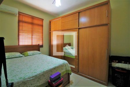 Casa à venda com 178m², 4 quartos e 2 vagasQuarto 2 - Suíte