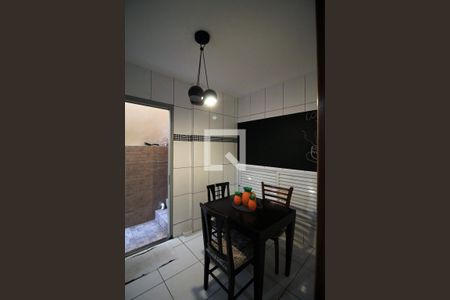 Casa à venda com 178m², 4 quartos e 2 vagasCozinha 1