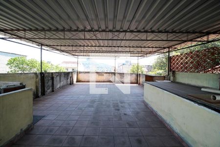 Casa à venda com 178m², 4 quartos e 2 vagasTerraço
