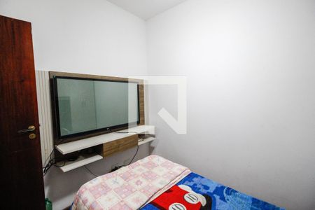 Casa à venda com 352m², 5 quartos e 6 vagas Casa à venda com 352m², 5 quartos e 6 vagasQuarto de serviço 1