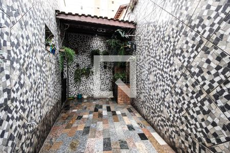 Casa à venda com 352m², 5 quartos e 6 vagas Casa à venda com 352m², 5 quartos e 6 vagasChurrasqueira