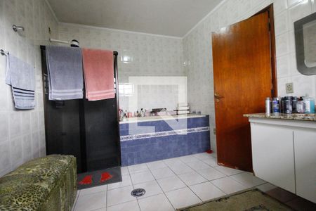 Casa à venda com 352m², 5 quartos e 6 vagas Casa à venda com 352m², 5 quartos e 6 vagasSuíte