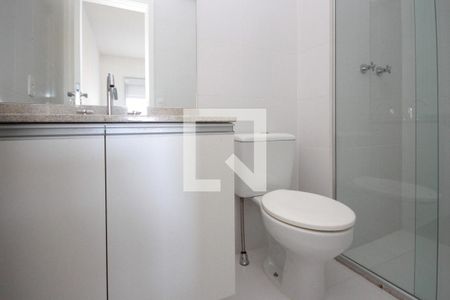 Apartamento à venda com 77m², 2 quartos e 2 vagas Apartamento à venda com 77m², 2 quartos e 2 vagasBanheiro da Suite