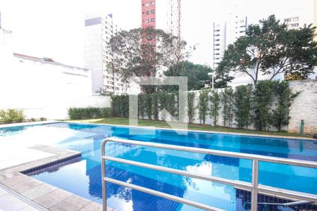 Apartamento à venda com 77m², 2 quartos e 2 vagas Apartamento à venda com 77m², 2 quartos e 2 vagasÁrea comum - Piscina
