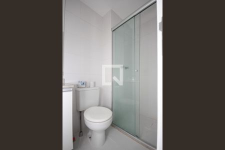 Apartamento à venda com 77m², 2 quartos e 2 vagas Apartamento à venda com 77m², 2 quartos e 2 vagasBanheiro Social