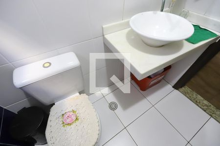 Casa à venda com 240m², 3 quartos e 3 vagas Casa à venda com 240m², 3 quartos e 3 vagasBanheiro