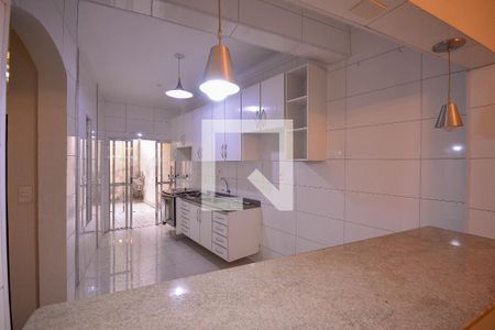 Apartamento à venda com 126m², 2 quartos e sem vagaCozinha