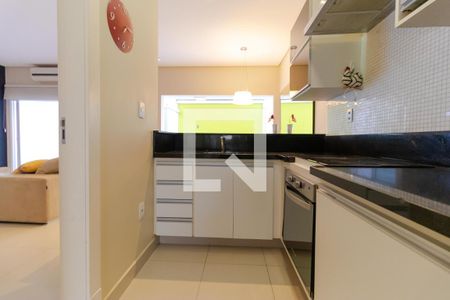 Casa de condomínio à venda com 180m², 3 quartos e 2 vagas Casa de condomínio à venda com 180m², 3 quartos e 2 vagasCozinha