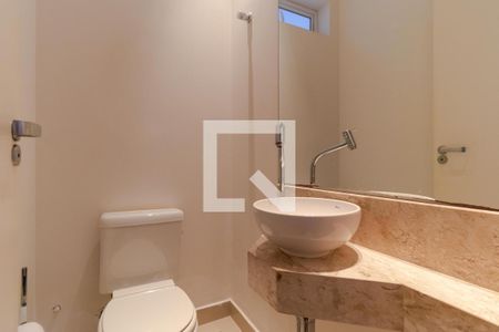 Casa de condomínio à venda com 180m², 3 quartos e 2 vagas Casa de condomínio à venda com 180m², 3 quartos e 2 vagaslavabo 01