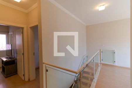 Casa de condomínio à venda com 180m², 3 quartos e 2 vagas Casa de condomínio à venda com 180m², 3 quartos e 2 vagasCorredor