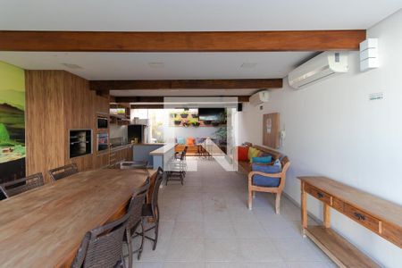 Casa de condomínio à venda com 180m², 3 quartos e 2 vagas Casa de condomínio à venda com 180m², 3 quartos e 2 vagasÁrea comum - Salão de Festas com Churrasqueira