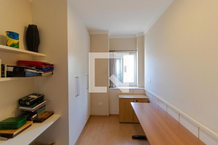 Casa de condomínio à venda com 180m², 3 quartos e 2 vagas Casa de condomínio à venda com 180m², 3 quartos e 2 vagasQuarto 01