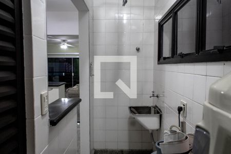 Apartamento para alugar com 261m², 4 quartos e 3 vagas Apartamento para alugar com 261m², 4 quartos e 3 vagasÁrea de Serviço