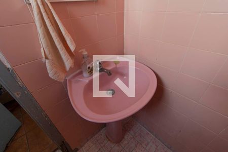 Casa à venda com 175m², 3 quartos e 3 vagas Casa à venda com 175m², 3 quartos e 3 vagasBanheiro Suíte