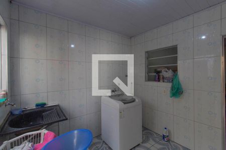 Casa à venda com 175m², 3 quartos e 3 vagas Casa à venda com 175m², 3 quartos e 3 vagasÁrea de Serviço