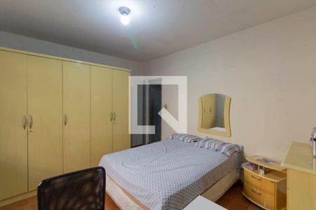 Casa à venda com 175m², 3 quartos e 3 vagas Casa à venda com 175m², 3 quartos e 3 vagasQuarto 2