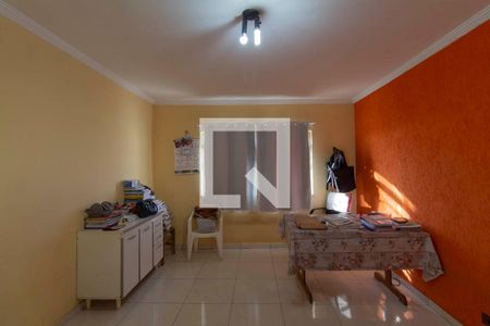 Casa à venda com 175m², 3 quartos e 3 vagas Casa à venda com 175m², 3 quartos e 3 vagasCozinha