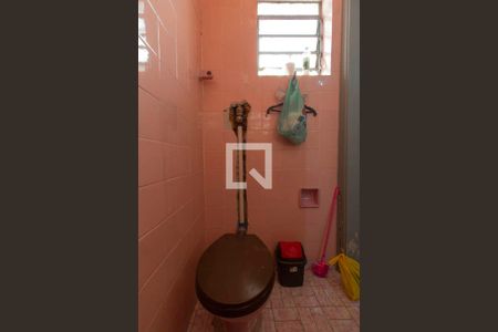 Casa à venda com 175m², 3 quartos e 3 vagas Casa à venda com 175m², 3 quartos e 3 vagasBanheiro Suíte