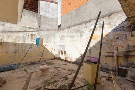 Casa à venda com 175m², 3 quartos e 3 vagas Casa à venda com 175m², 3 quartos e 3 vagasQuintal