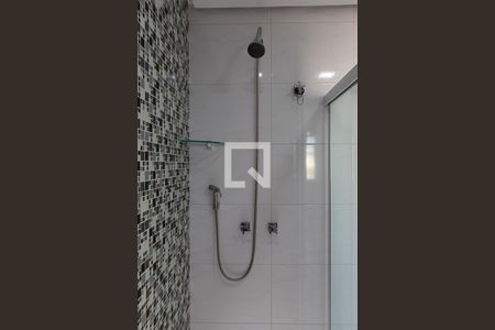 Apartamento à venda com 250m², 4 quartos e 4 vagasBanheiro da Suíte 1