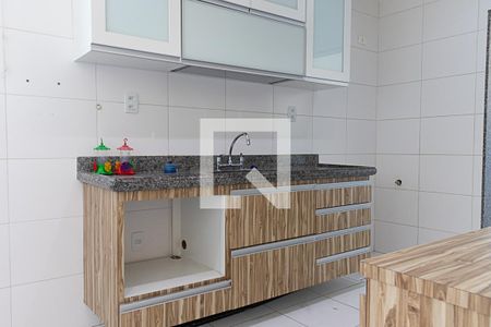 Apartamento à venda com 250m², 4 quartos e 4 vagasCozinha 