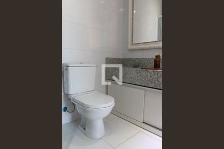 Apartamento à venda com 250m², 4 quartos e 4 vagasBanheiro da Suíte 1
