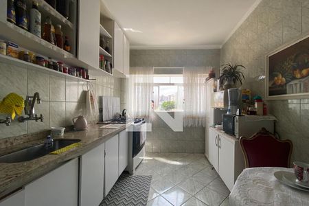 Casa à venda com 210m², 3 quartos e 2 vagas Casa à venda com 210m², 3 quartos e 2 vagasCozinha