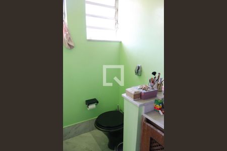 Casa à venda com 500m², 4 quartos e 3 vagasBanheiro da Suíte 1