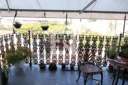 Casa à venda com 500m², 4 quartos e 3 vagasvaranda