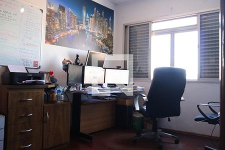 Casa à venda com 500m², 4 quartos e 3 vagasSuíte 3