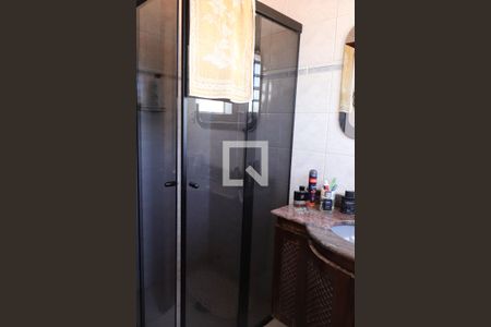 Casa à venda com 500m², 4 quartos e 3 vagasBanheiro da suíte 3