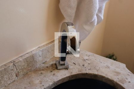 Casa à venda com 500m², 4 quartos e 3 vagasBanheiro 1