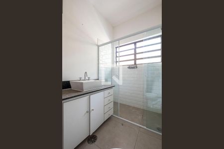 Apartamento à venda com 122m², 3 quartos e sem vaga Apartamento à venda com 122m², 3 quartos e sem vagaBanheiro Social